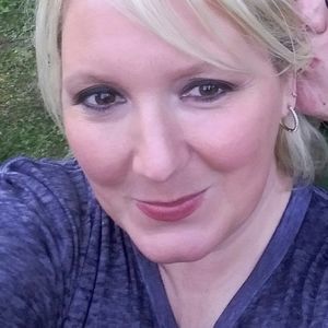 Meet your Posher, Denna